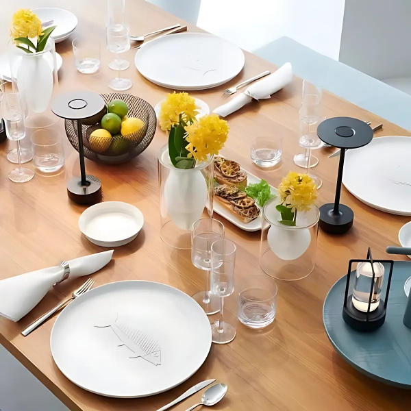 馬雷諾設計桌燈 | 1+1 免費