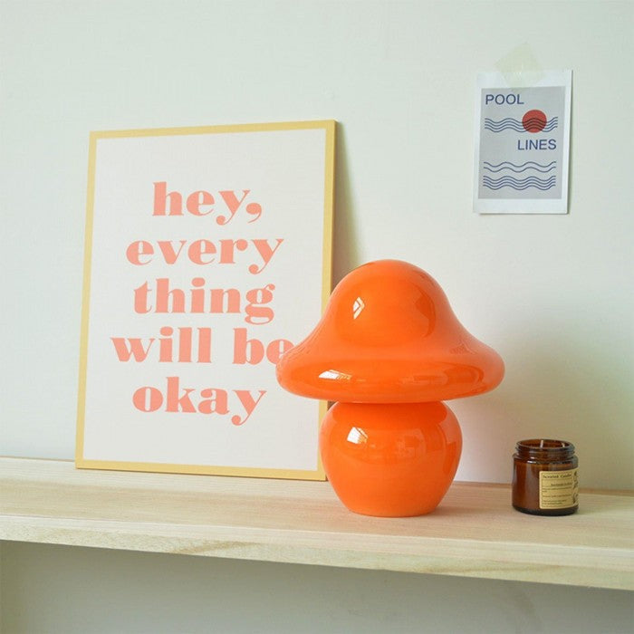 包豪斯风格蘑菇玻璃桌灯 - 附USB端口 | 1+1 免費